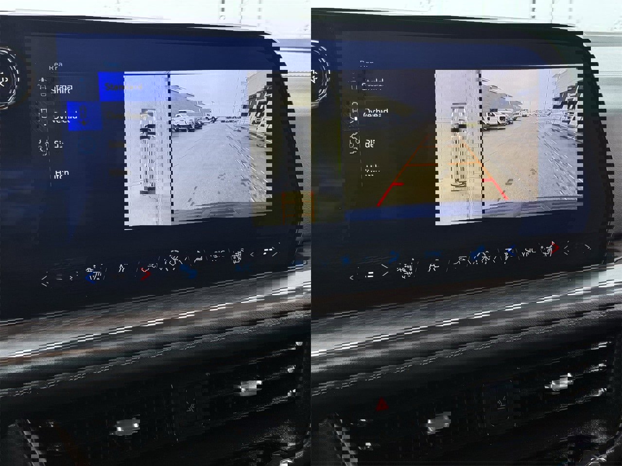 Used 2025 Chevrolet Suburban Z71 w/ Comfort Package image 18