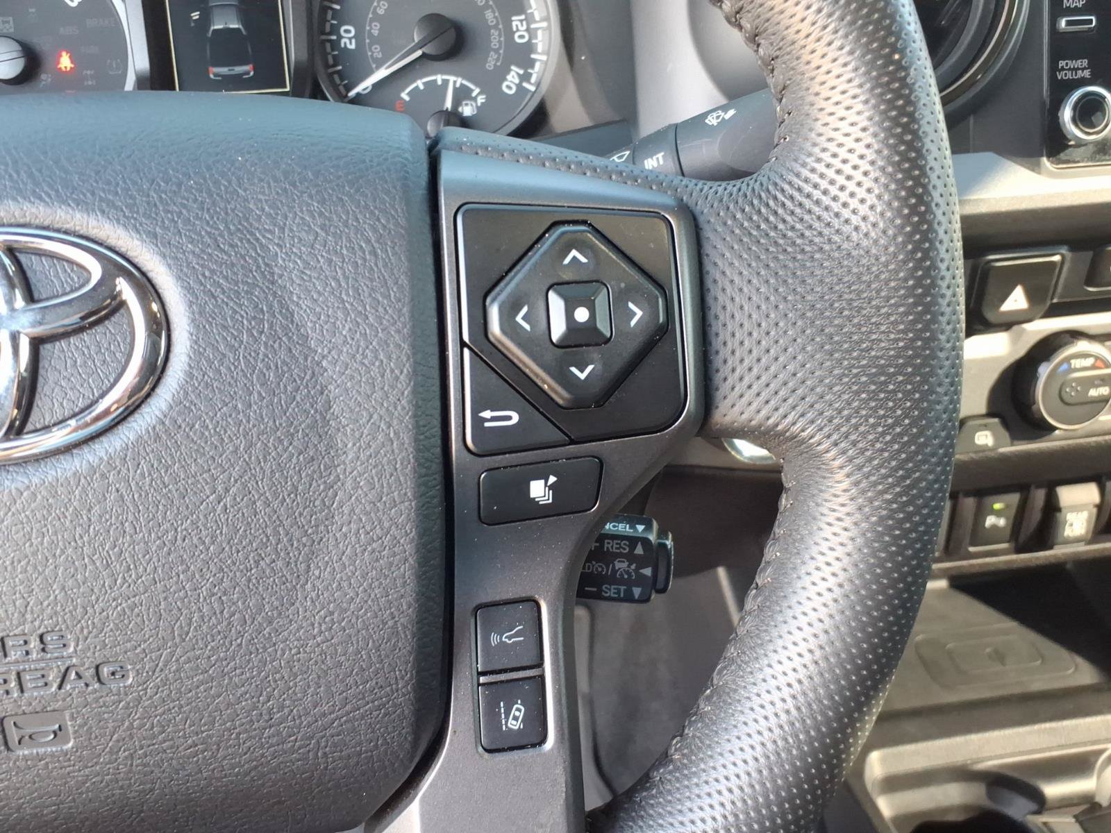 Used 2022 Toyota Tacoma TRD Pro AWD/4WD image 20