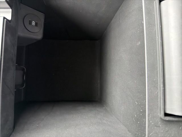 Certified 2025 Ford Explorer ST image 37