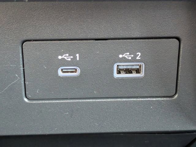 Used 2023 Nissan Titan PRO-4X image 22