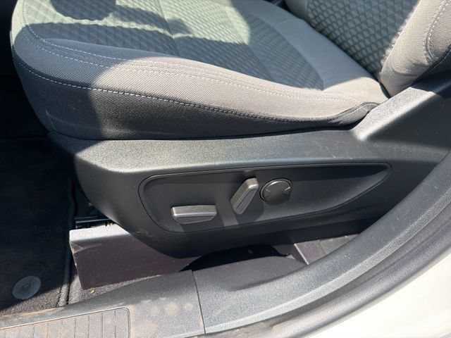 Certified 2020 Ford Escape SE AWD/4WD image 35