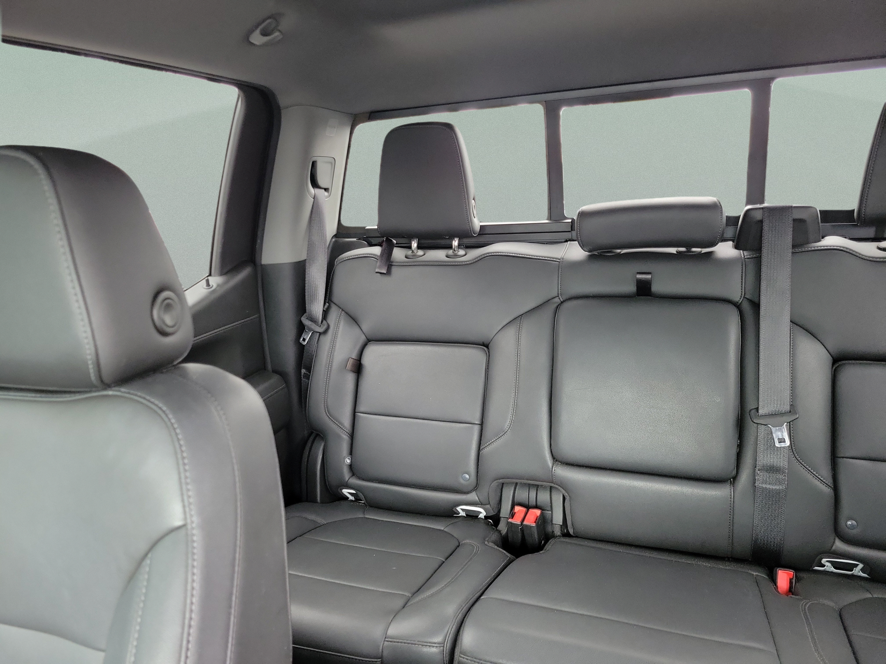 Used 2021 Chevrolet Silverado 1500 RST w/ Texas Edition Plus RWD image 8