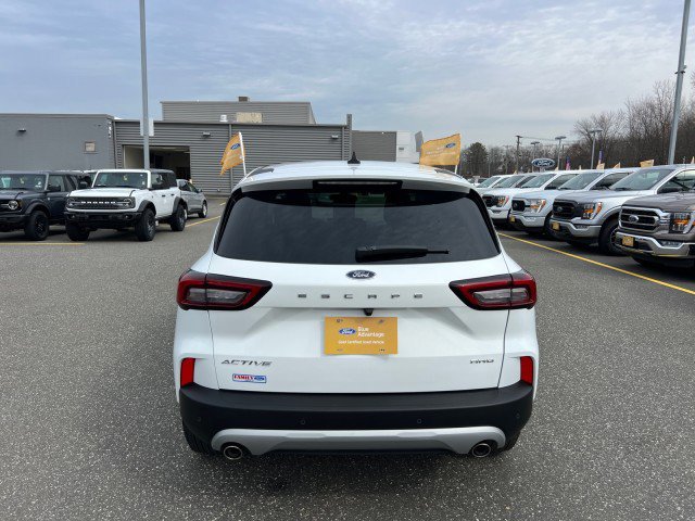 Certified 2023 Ford Escape Active w/ Tech Pack #2 AWD/4WD image 2