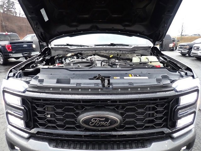 Certified 2025 Ford F350 Lariat w/ Lariat Ultimate Package image 15