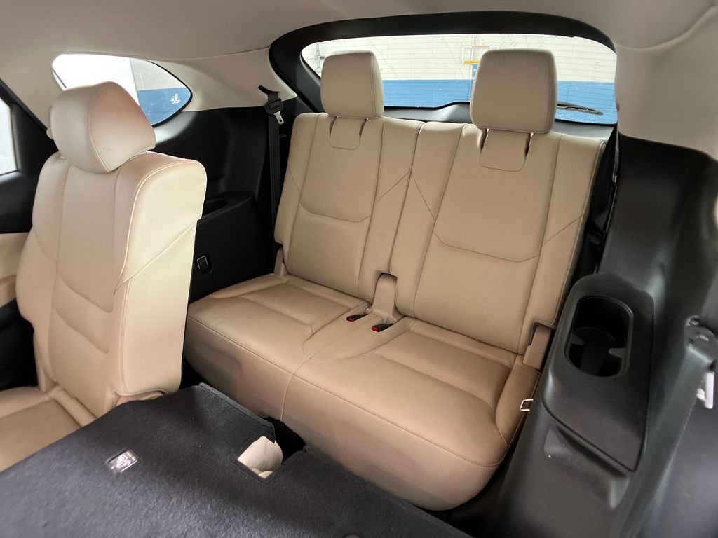 Used 2019 MAZDA CX-9 Touring image 31