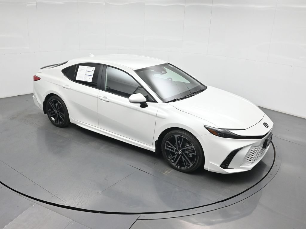 Used 2026 Toyota Camry XSE FWD image 37