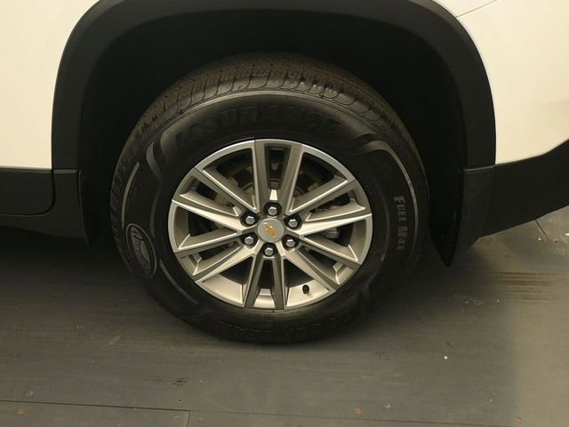 Used 2023 Chevrolet Traverse LT w/ LPO, Floor Liner Package image 9