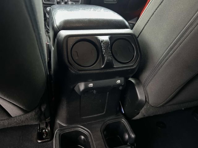 Used 2018 Jeep Wrangler Unlimited Sport S image 15