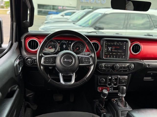 Used 2022 Jeep Gladiator Rubicon w/ LED Lighting Group AWD/4WD image 17