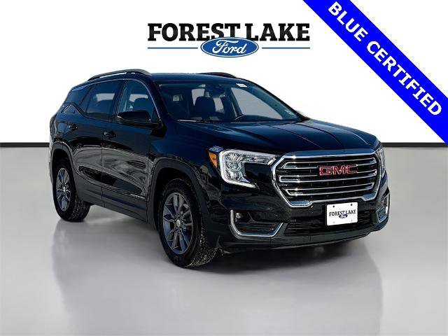Used 2024 GMC Terrain SLT image 1