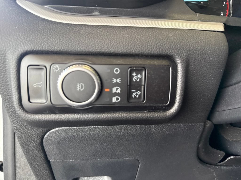 Certified 2023 Ford Explorer XLT w/ Equipment Group 202A AWD/4WD image 15