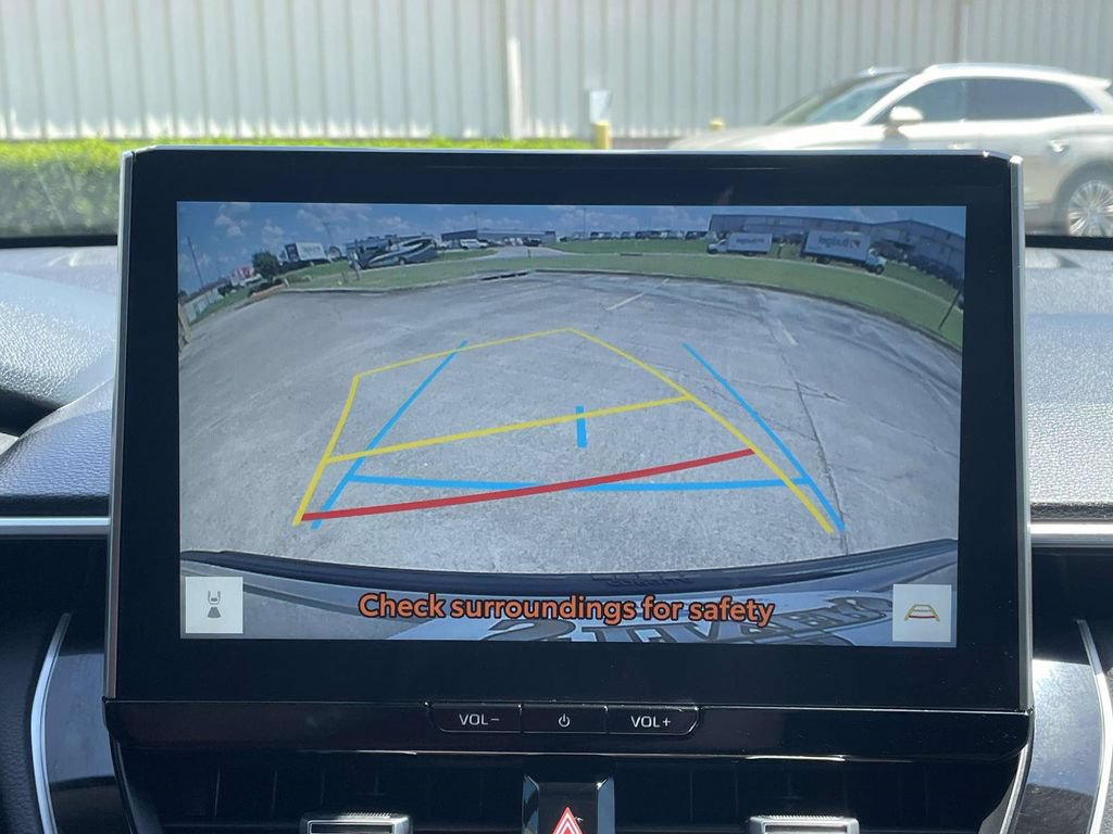 Used 2026 Toyota Corolla Cross XLE FWD image 20