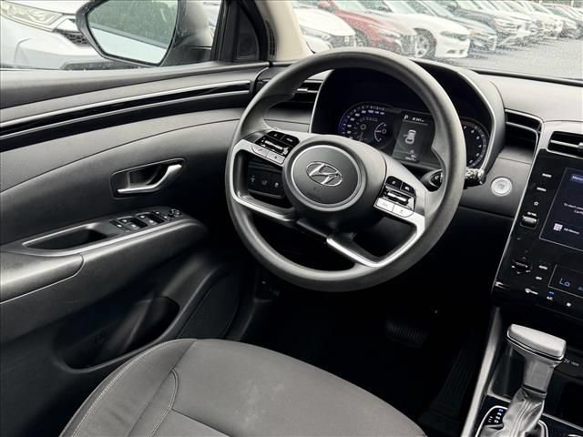 Used 2024 Hyundai Tucson SEL FWD image 11