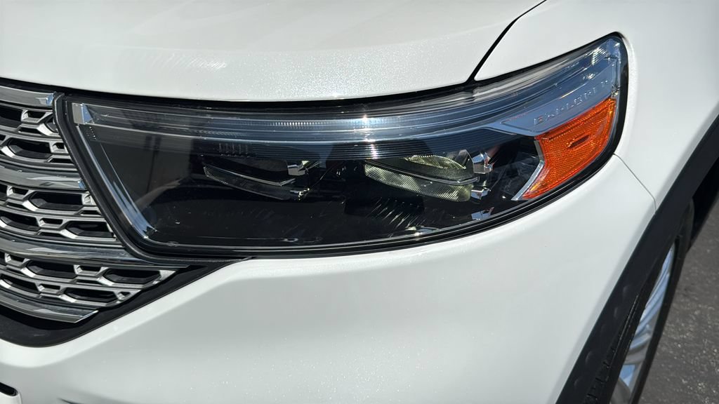 Certified 2023 Ford Explorer Limited w/ Limited Technology Package RWD image 6