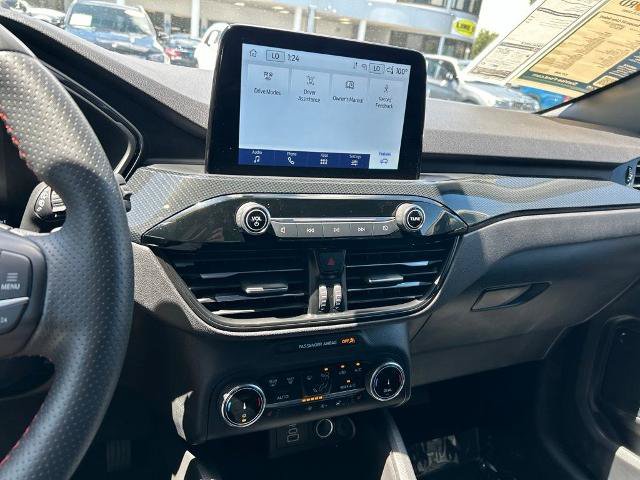 Certified 2025 Ford Escape ST-Line Select AWD/4WD image 30