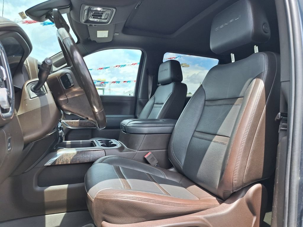 Used 2019 GMC Sierra 1500 Denali w/ Denali Ultimate Package AWD/4WD image 25
