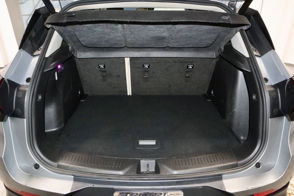 Used 2023 Buick Encore GX Essence w/ Experience Buick Package image 13