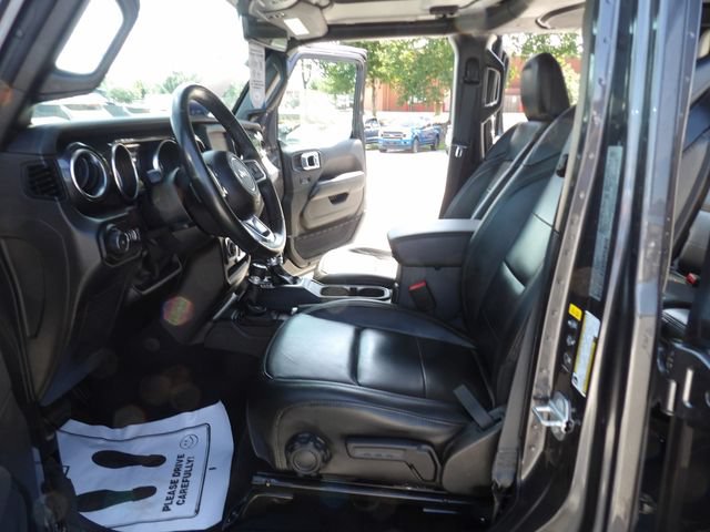 Used 2022 Jeep Wrangler Unlimited Sahara AWD/4WD image 24