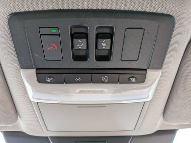 Used 2024 Nissan Pathfinder Platinum w/ Cargo Package AWD/4WD image 13