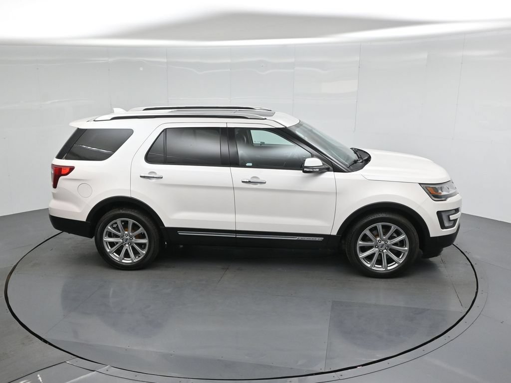 Certified 2017 Ford Explorer Limited FWD image 53