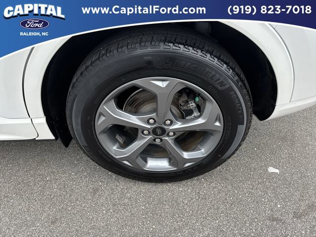Certified 2024 Ford Escape ST-Line w/ Tech Pack #1 image 13
