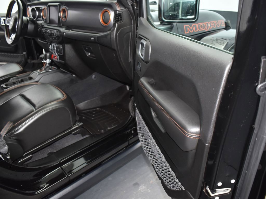 Used 2023 Jeep Gladiator Mojave w/ LED Lighting Group AWD/4WD image 17