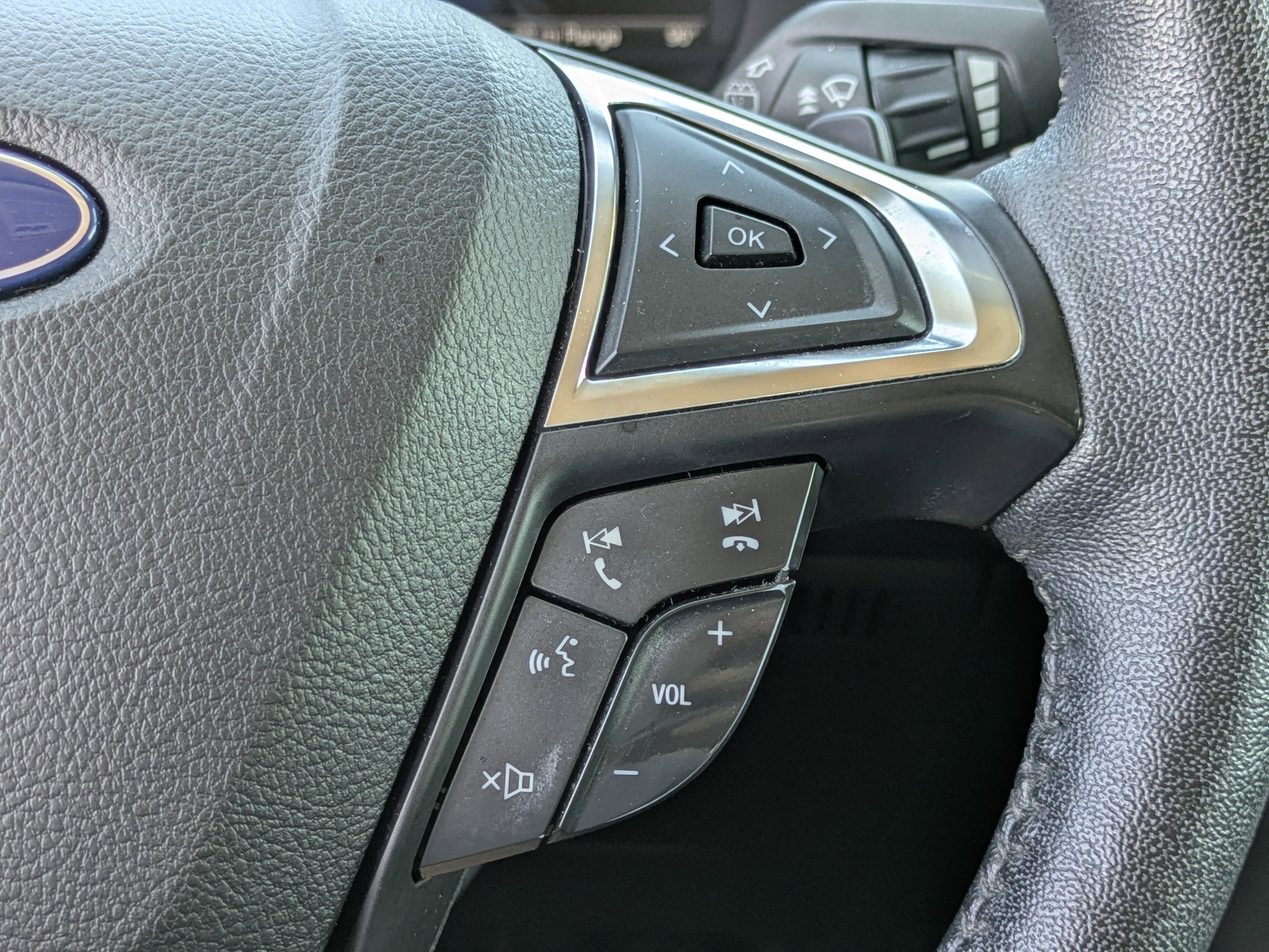 Certified 2022 Ford Edge SEL w/ Convenience Package AWD/4WD image 22
