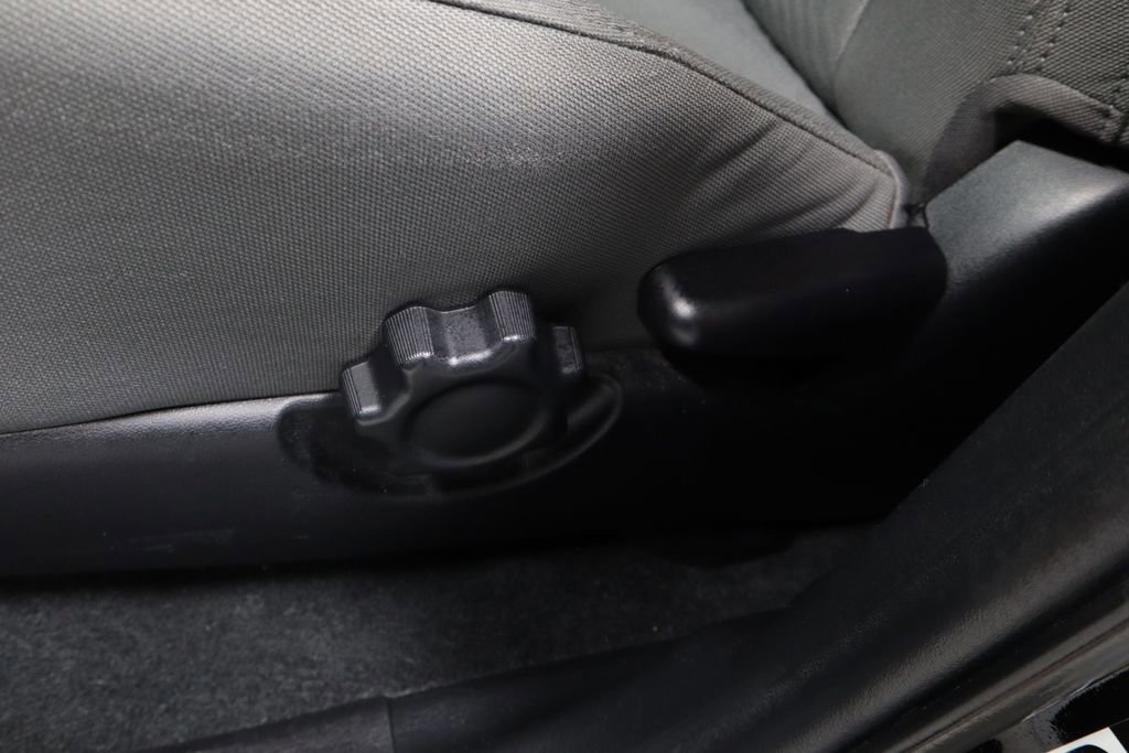 Used 2023 Toyota Tacoma SR AWD/4WD image 24