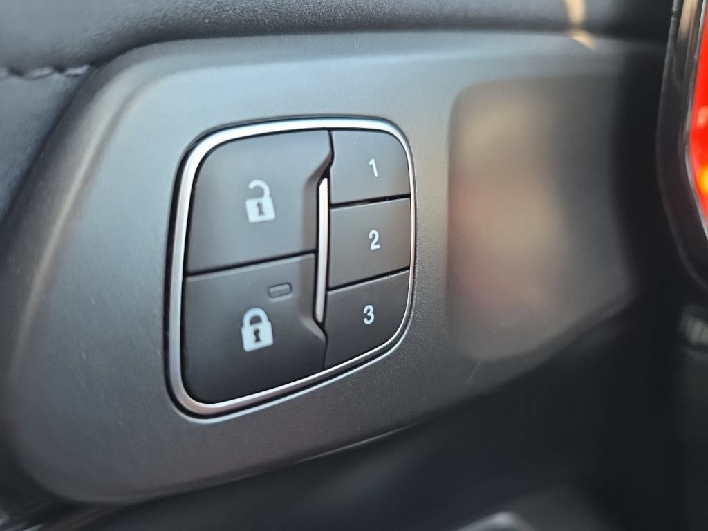Certified 2025 Ford Ranger Raptor AWD/4WD image 25