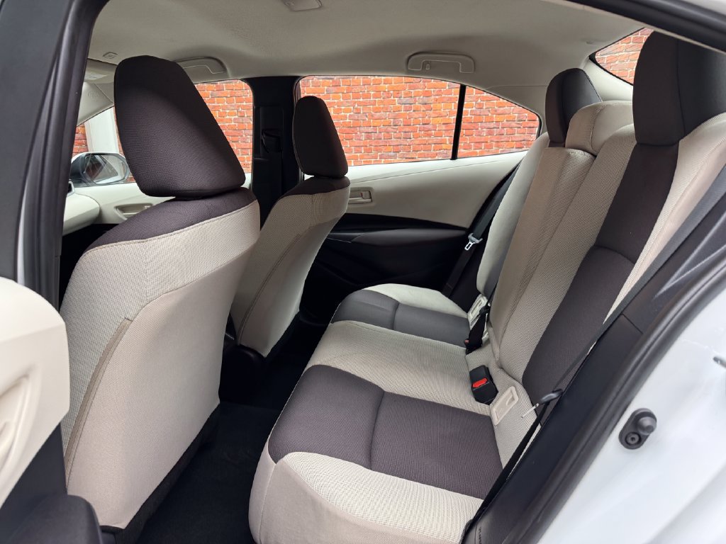 Used 2026 Toyota Corolla LE FWD image 23