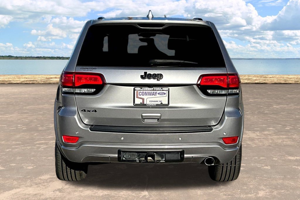 Used 2019 Jeep Grand Cherokee Altitude AWD/4WD image 7