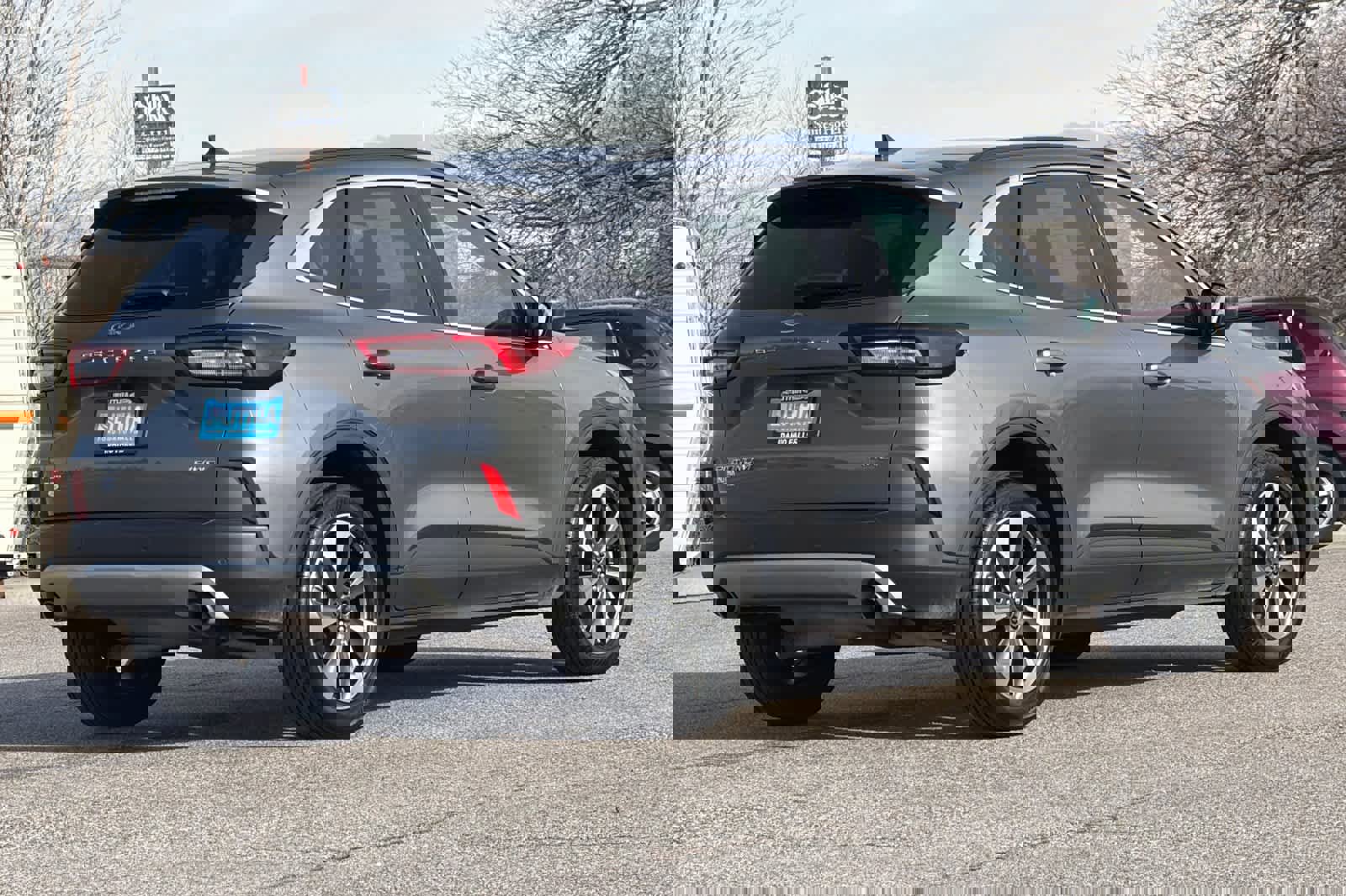 Certified 2024 Ford Escape Platinum image 5