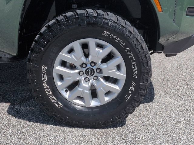 Used 2022 Nissan Frontier SV w/ Technology Package AWD/4WD image 11