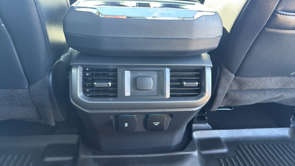 Certified 2024 Ford F150 Lariat AWD/4WD image 25