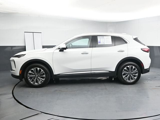 Used 2025 Buick Envision Preferred AWD/4WD image 6