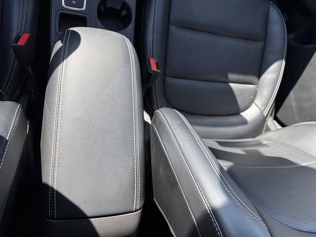 Certified 2023 Ford Escape Platinum w/ Class II Trailer Tow Package image 36