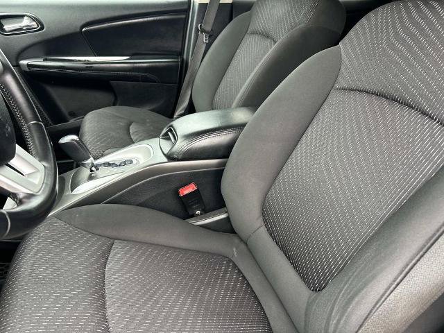 Used 2018 Dodge Journey SE w/ Connectivity Group FWD image 27