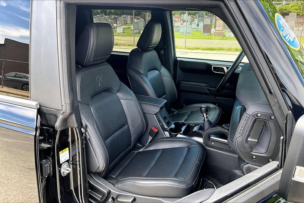 Certified 2025 Ford Bronco Badlands w/ Sasquatch Package AWD/4WD image 7