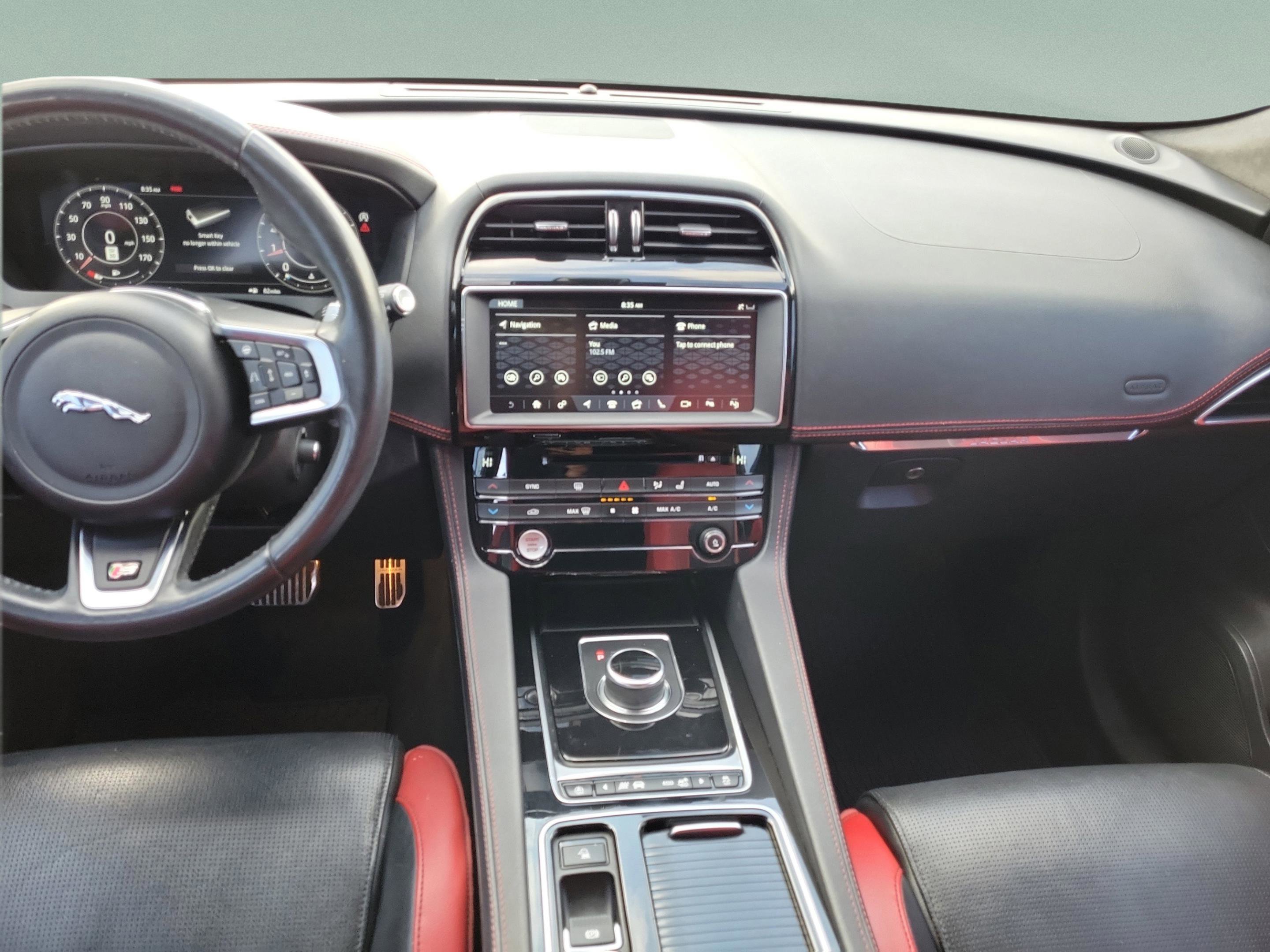 Used 2020 Jaguar F-PACE S AWD/4WD image 9