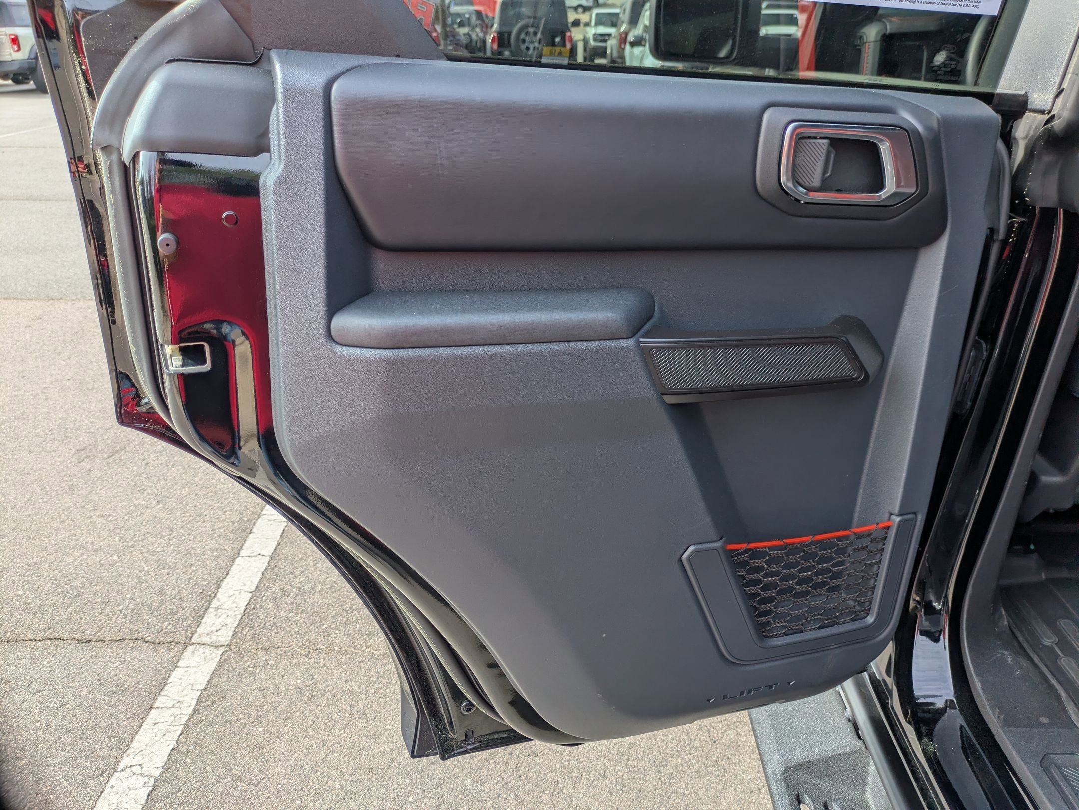 Certified 2025 Ford Bronco Raptor AWD/4WD image 32