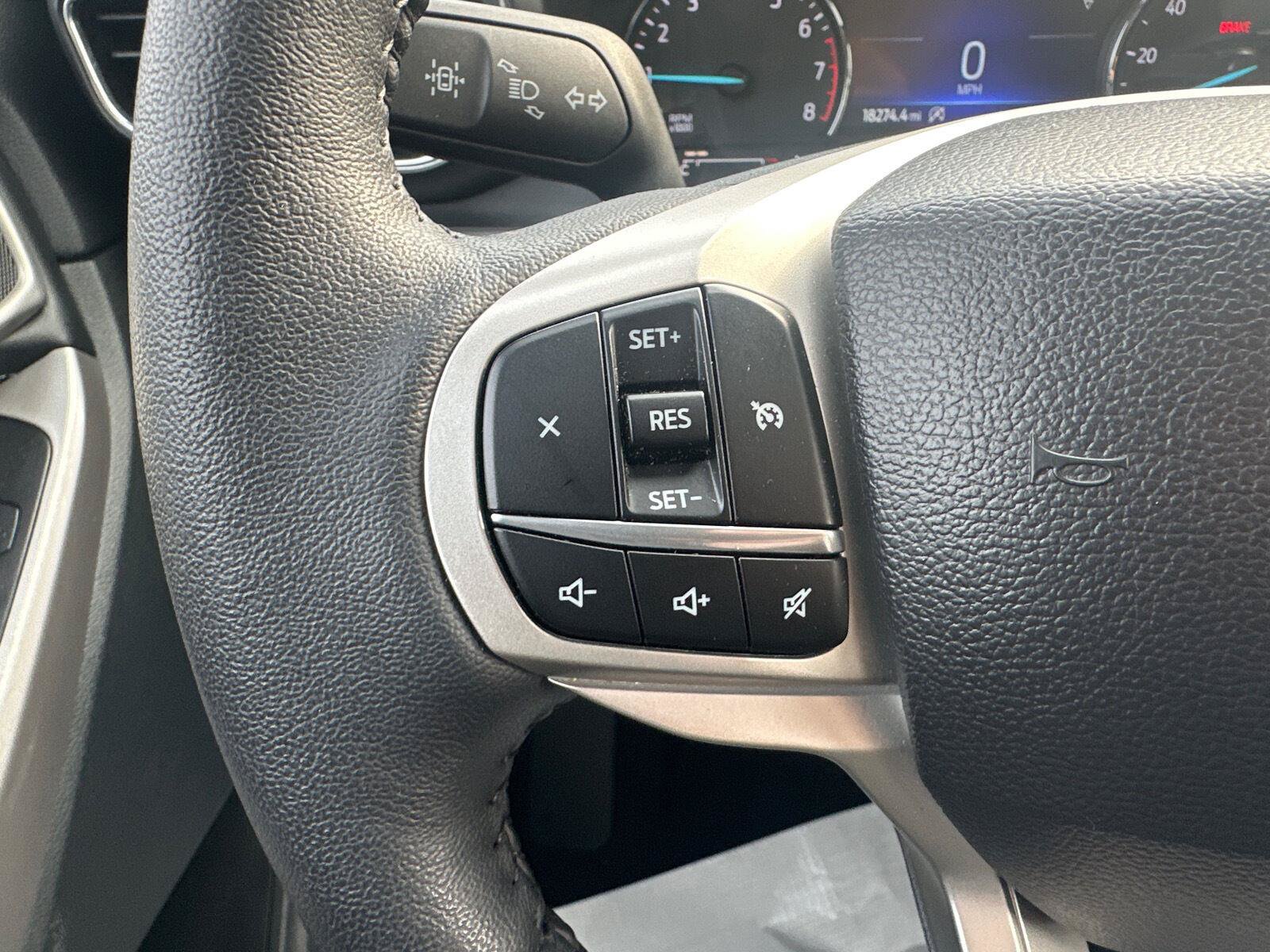 Certified 2024 Ford Explorer XLT w/ Equipment Group 202A AWD/4WD image 23