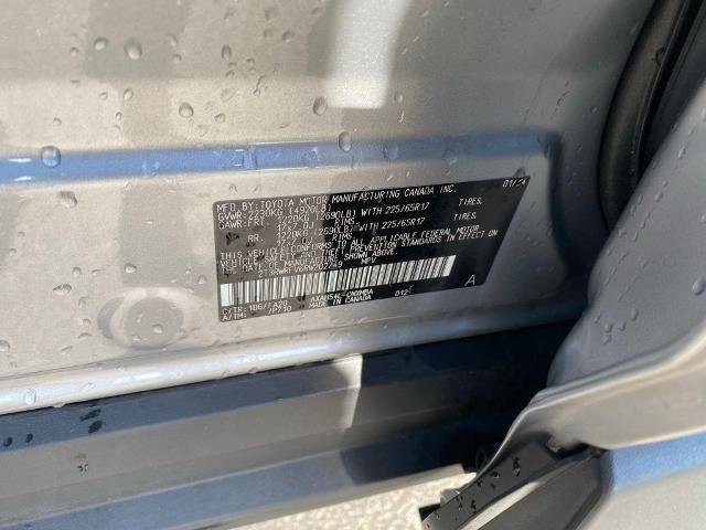 Used 2024 Toyota RAV4 XLE AWD/4WD image 16