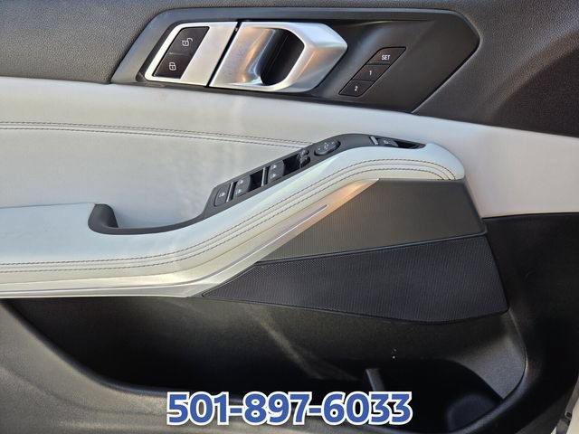 Used 2023 BMW X5 xDrive40i w/ M Sport Package AWD/4WD image 27