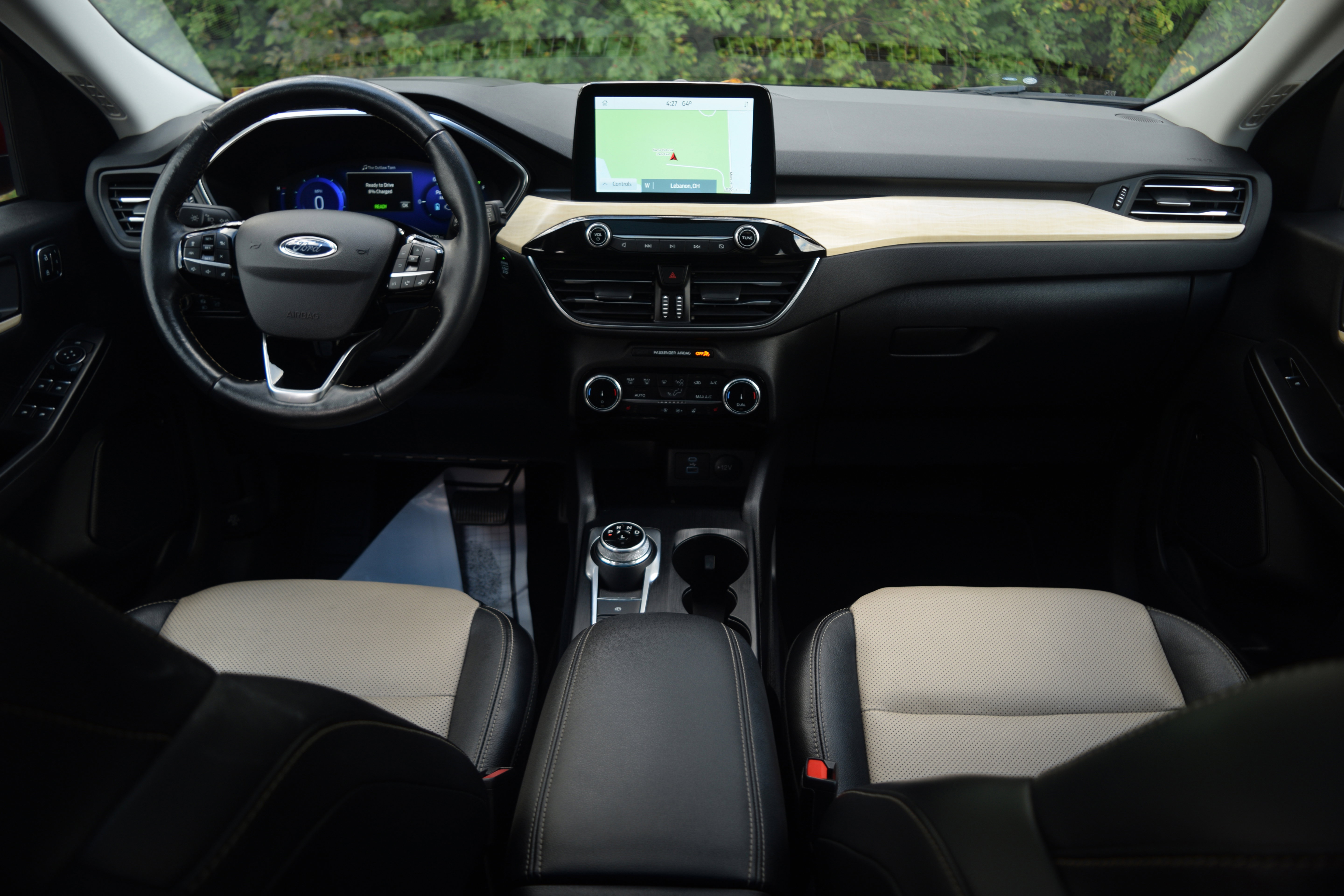 Certified 2022 Ford Escape Titanium w/ Titanium Premium Package image 8