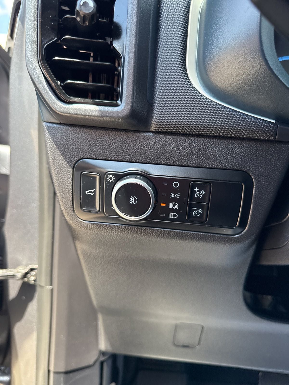 Certified 2024 Ford Bronco Sport Heritage w/ Heritage Convenience Package AWD/4WD image 19