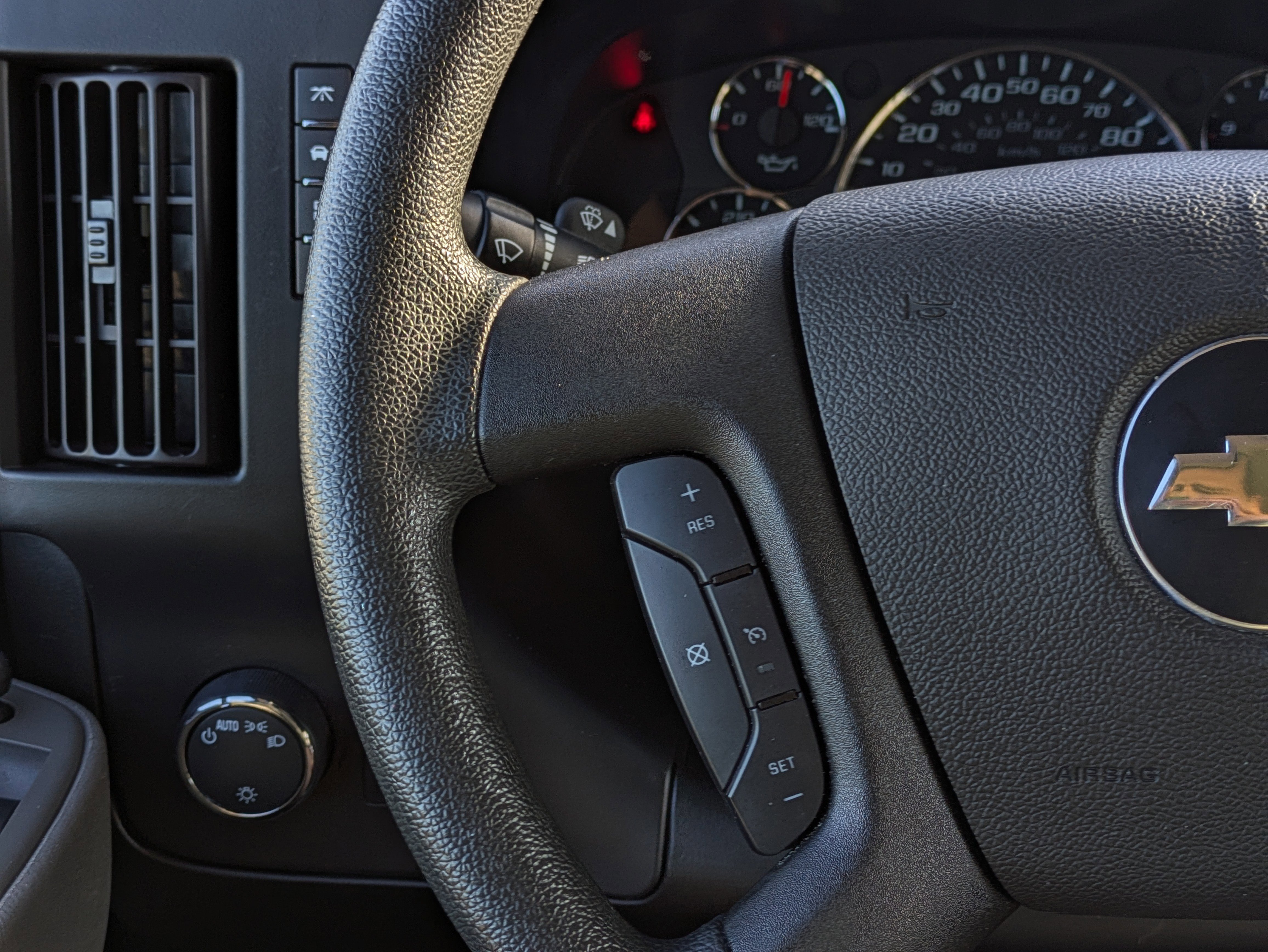 Used 2023 Chevrolet Express 3500 LS image 22