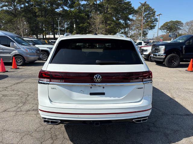 Used 2024 Volkswagen Atlas SEL Premium R-Line image 6