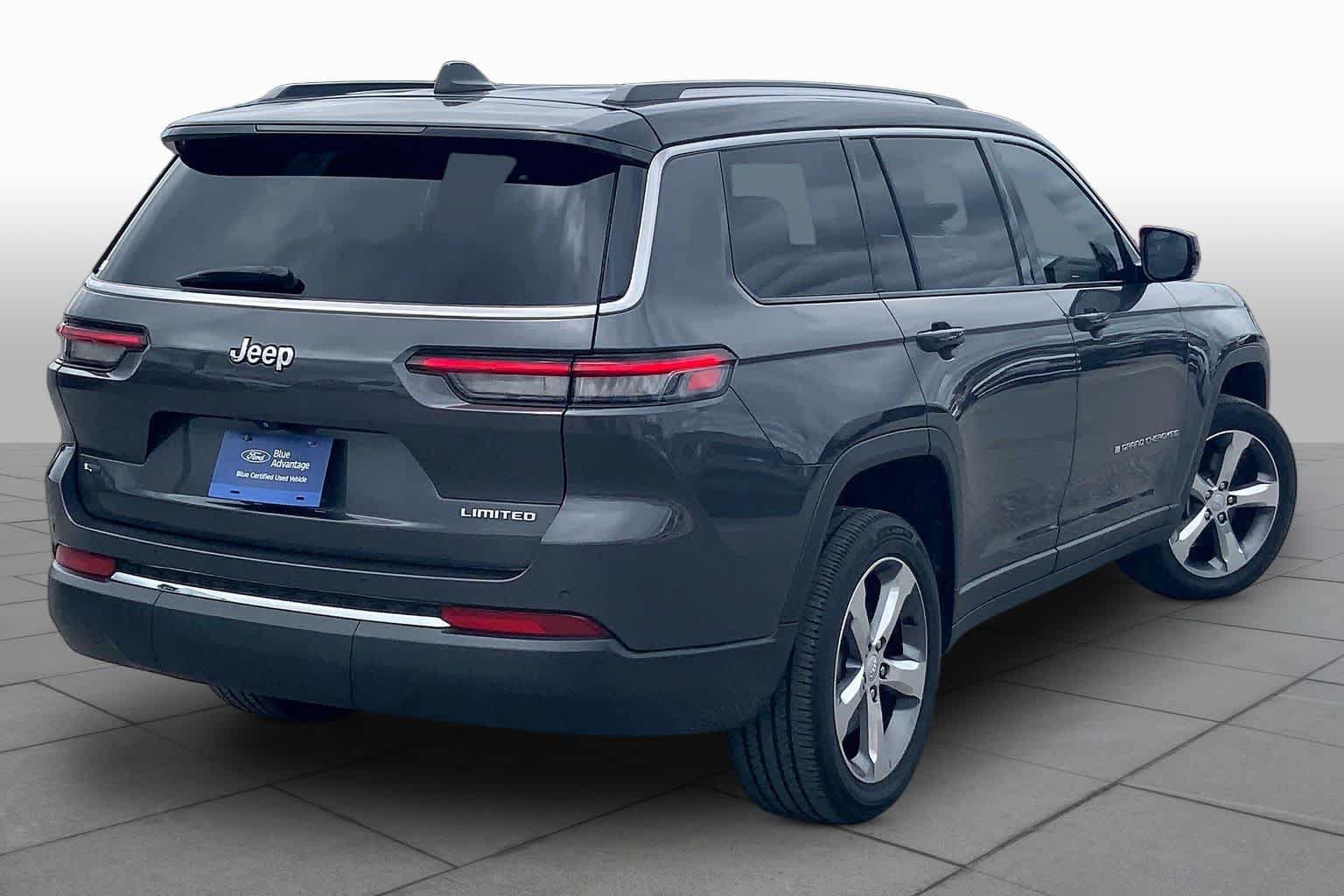 Used 2021 Jeep Grand Cherokee L Limited w/ Trailer Tow Group (B) RWD image 13