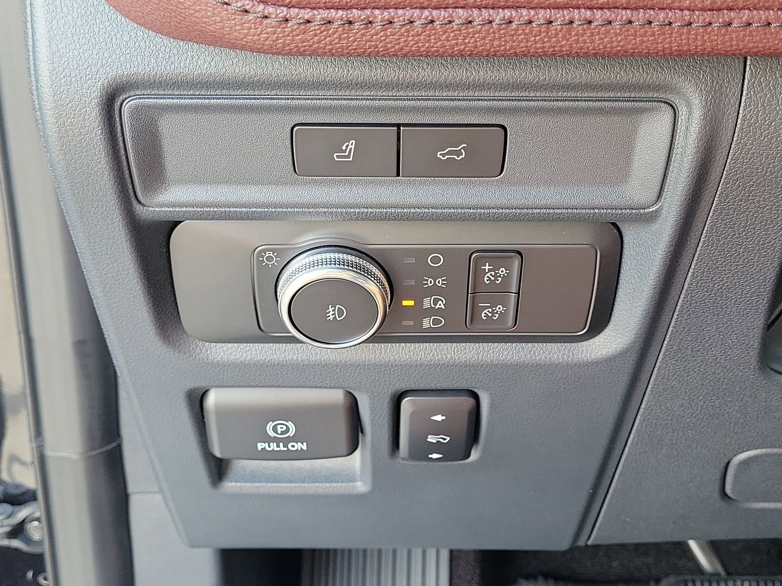 Certified 2022 Ford Expedition Limited RWD image 32