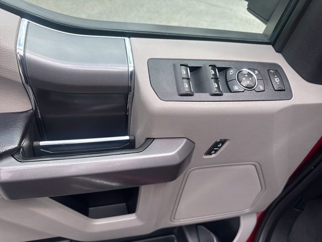 Certified 2018 Ford F250 XLT w/ XLT Premium Package AWD/4WD image 16